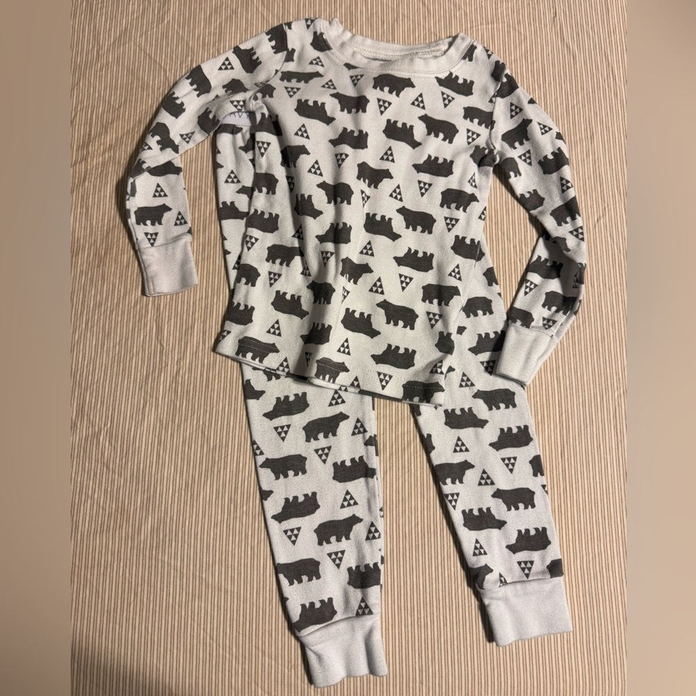 Old Navy Kids Pajama Set - Gray with Bear Print